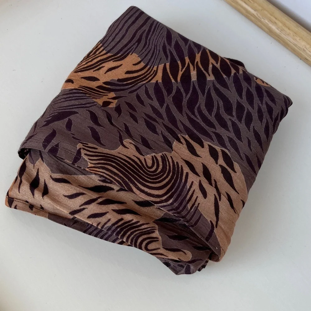 Masai long animal